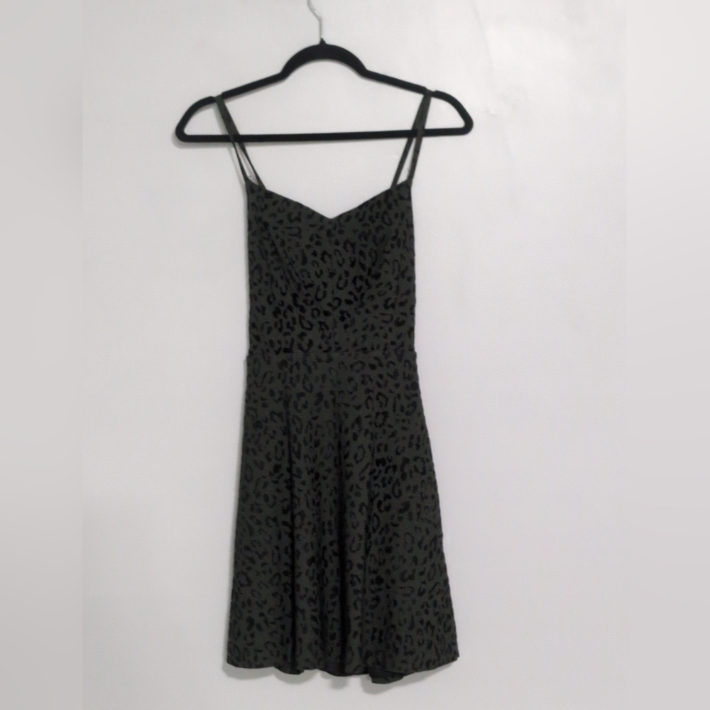 Fashion Paris army green leopard print dress with pockets